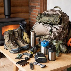 Распахните Двери Приключений: Искусство Выбора Экипировки для Активного Отдыха